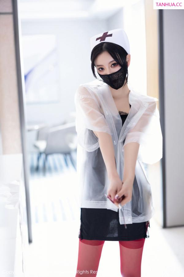 杨晨晨 sugar小甜心CC [XiuRen]高清写真图 2022.10.24 No.5751 杨晨晨Yome第4张图片